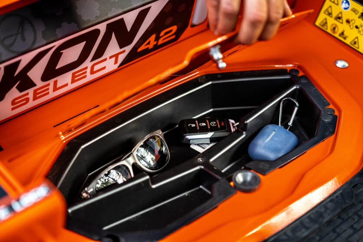lights on the ikon ariens mower